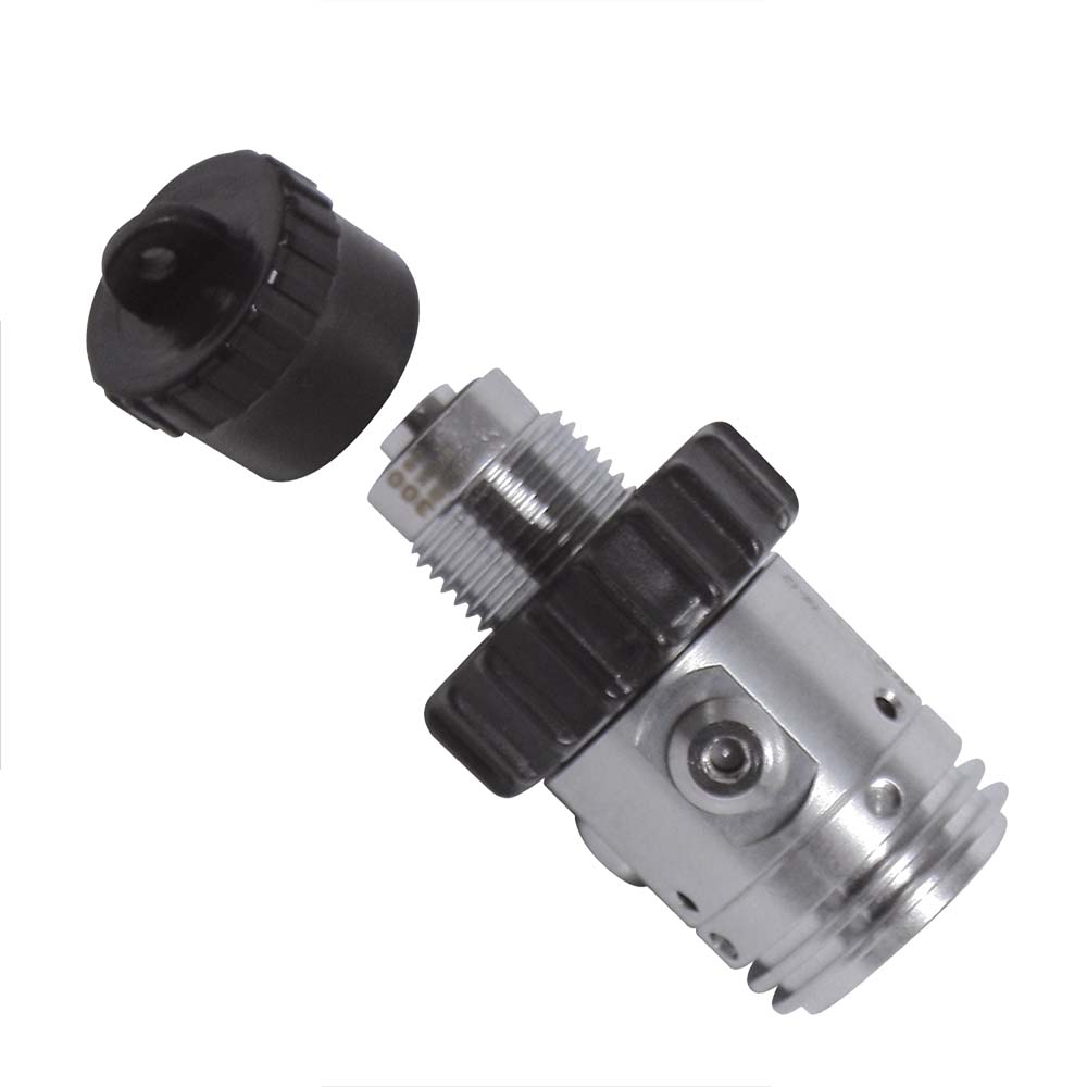 Compact 1st Stage with integrated overpressure valve, G 5/8